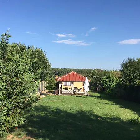 D&s Holiday home *